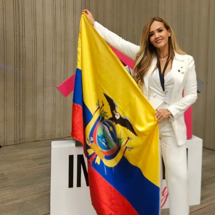 Janneth Aguirre - Agente inmobiliario